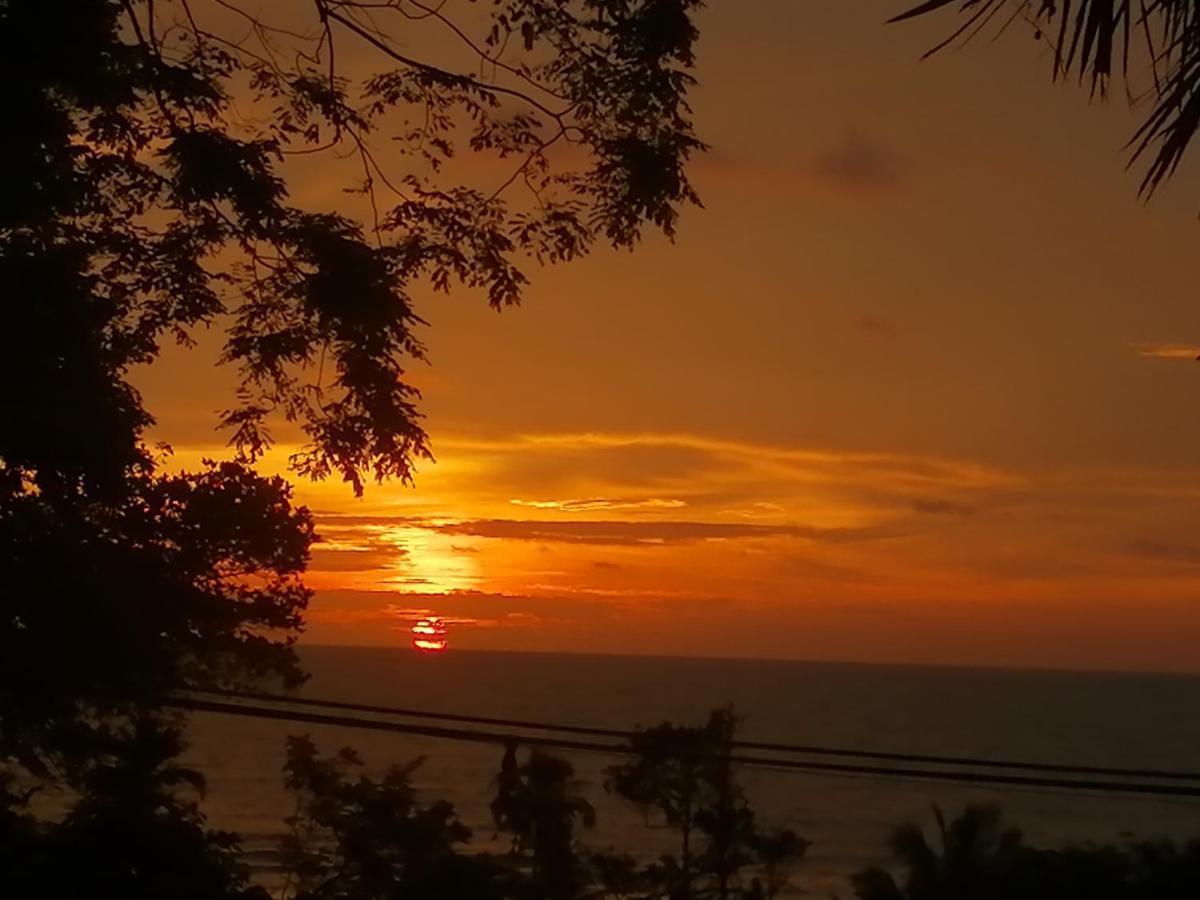 Hotel Lazy Republique Koh Chang Esterno foto