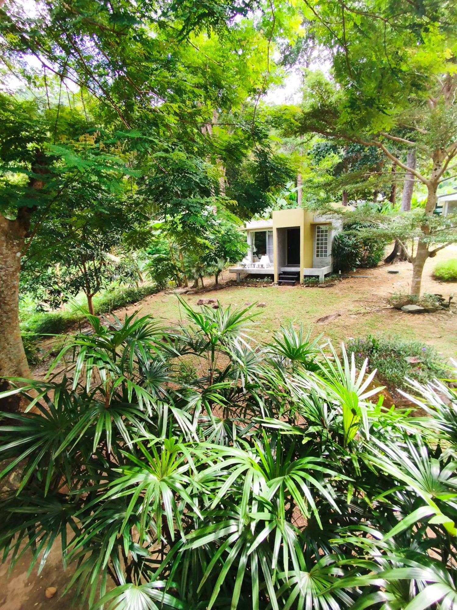 Hotel Lazy Republique Koh Chang Esterno foto